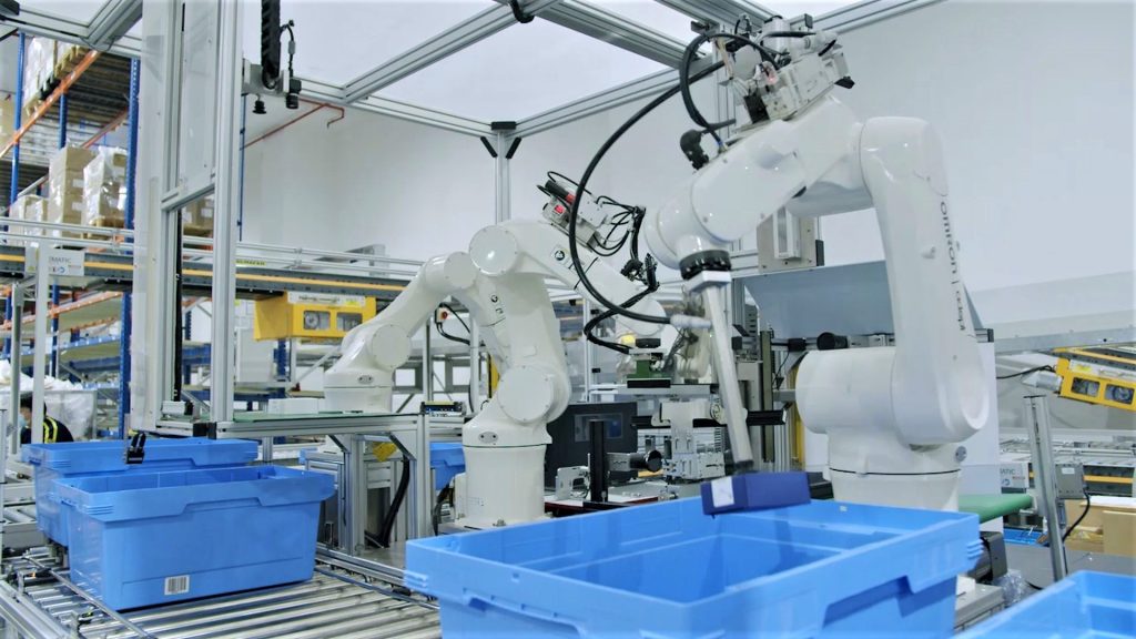 Warehouse automation and robotization